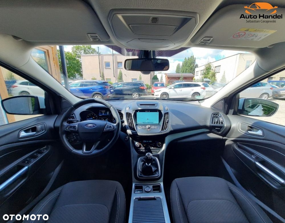 Ford Kuga 1.5 EcoBoost 2x4 Titanium - 5