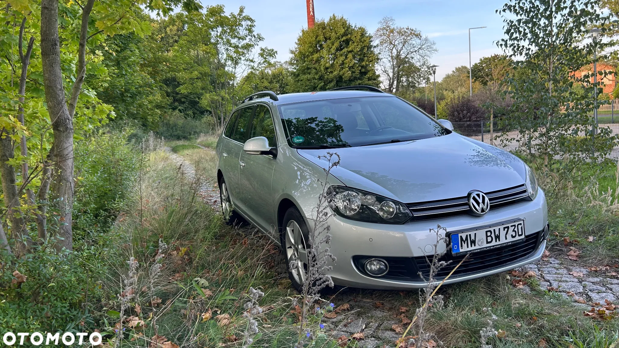 Volkswagen Golf Variant 2.0 TDI DPF Comfortline - 4