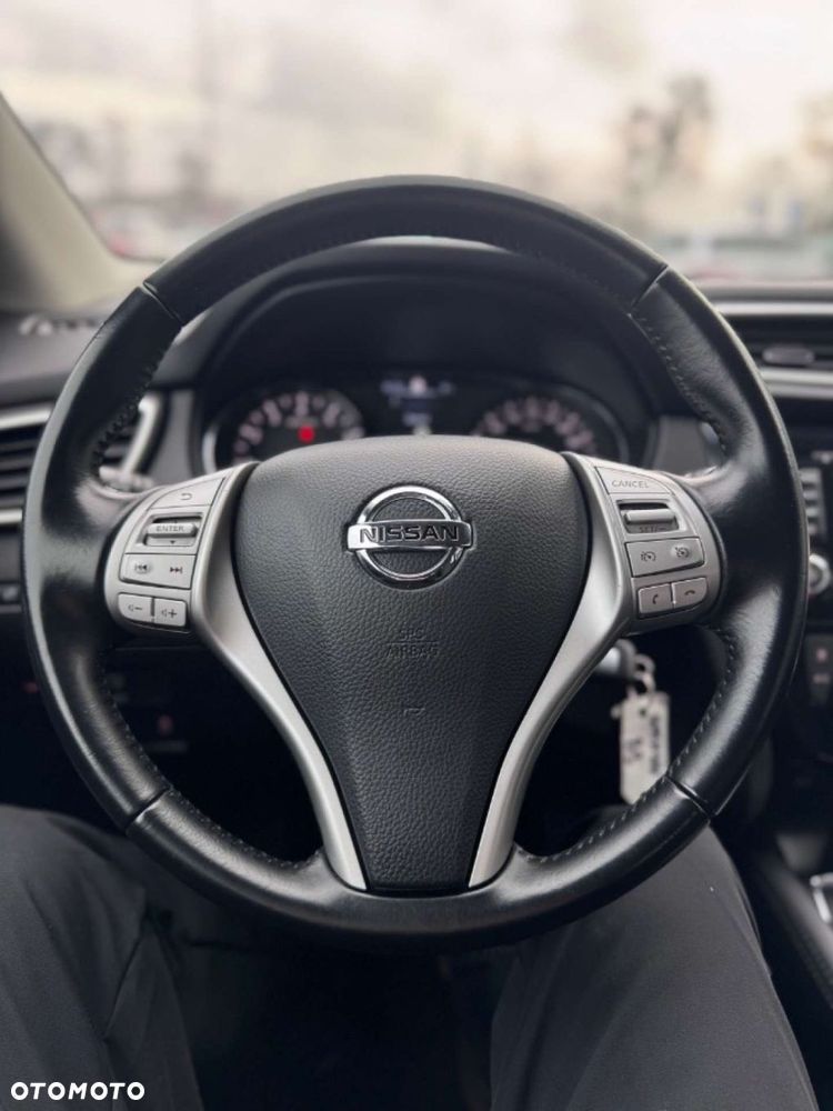 Nissan Qashqai - 32