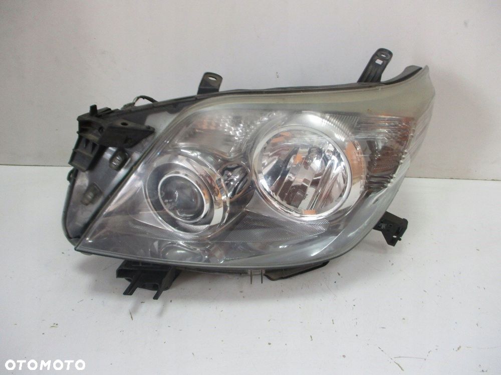 Lampa lewa Toyota Land Cruiser 150 14r xenon - 1