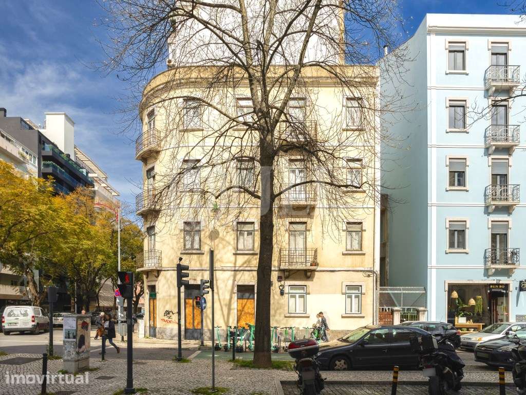 Prédio com PIP aprovado para reabilitação, em Lisboa - Grande imagem: 3/10