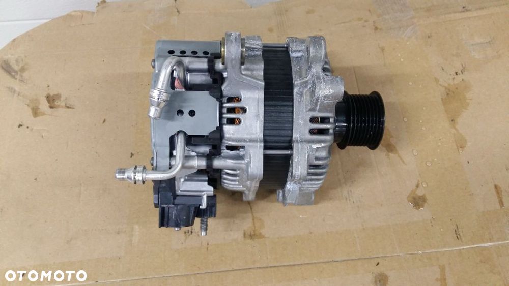 ALTERNATOR BMW G20 G21 G22 G30 G31 G01 G02 8490438 - 1