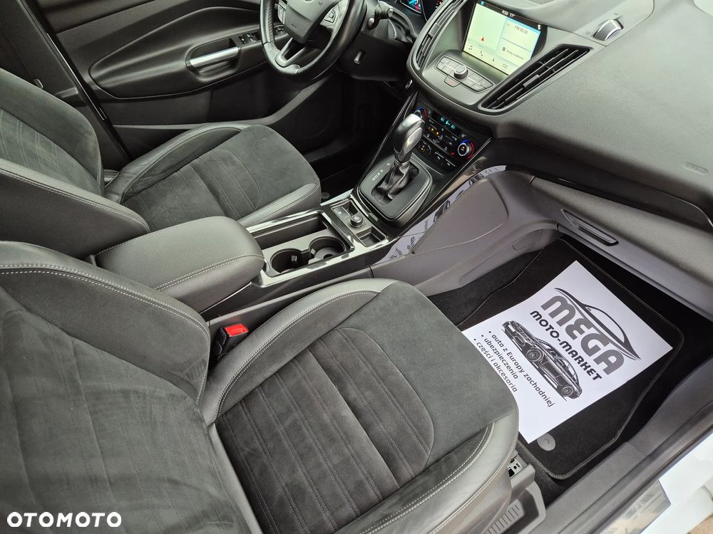 Ford Kuga 2.0 TDCi 4x4 ST-Line - 22