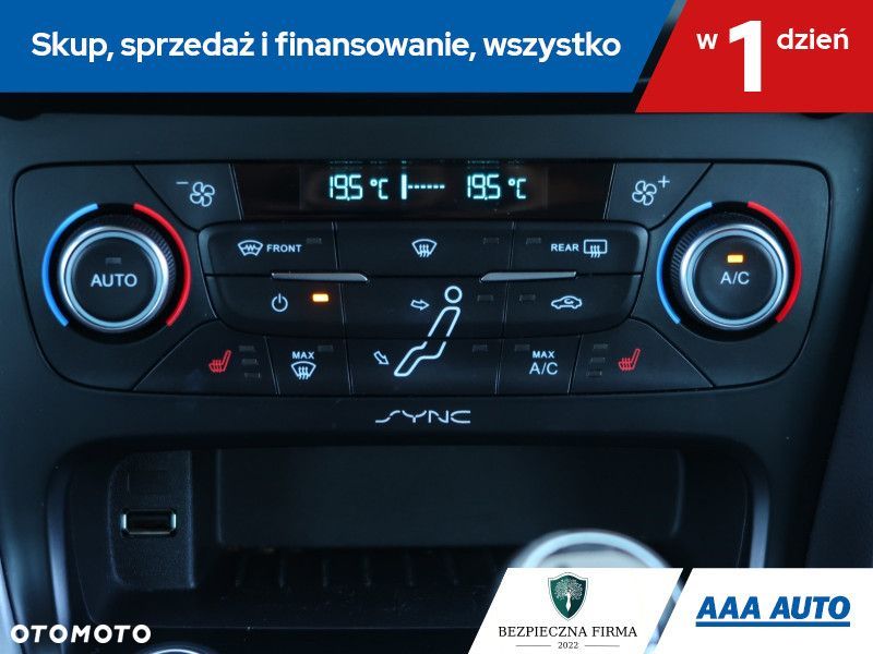 Ford Focus SW - 18