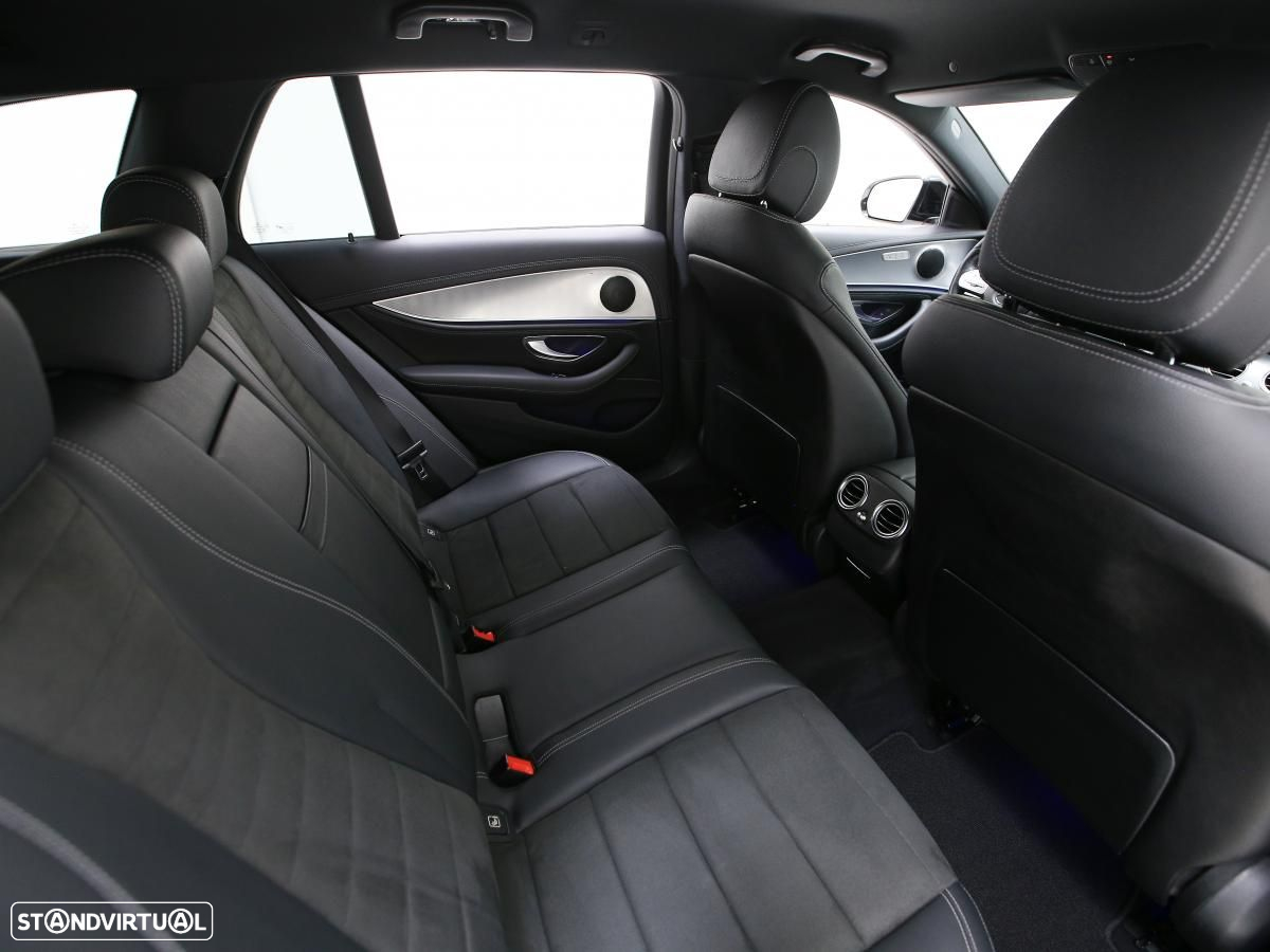 Mercedes-Benz E 300 de AMG Line - 11