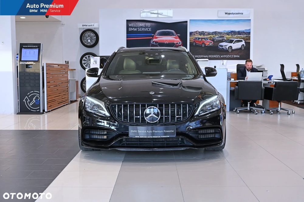 Mercedes-Benz Klasa C AMG 63 AMG Speedshift MCT 9G - 3