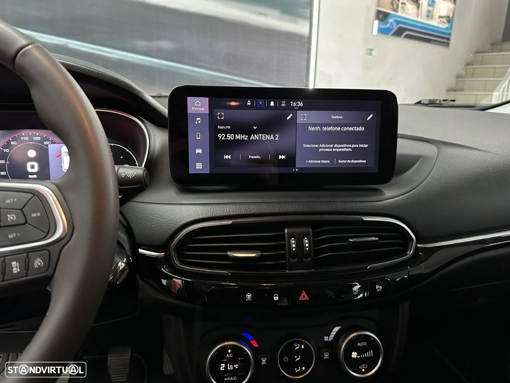 Fiat Tipo Cross 1.3 Multijet - 23