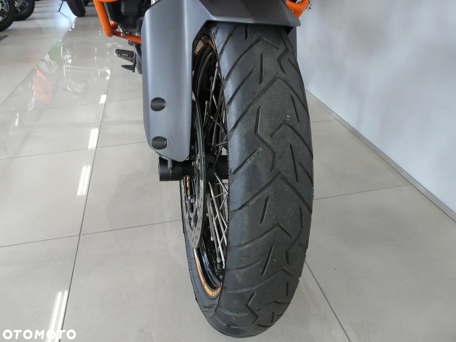 KTM Adventure - 6