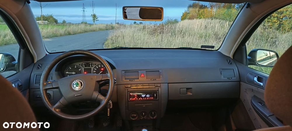 Skoda Fabia 2001 photo 5