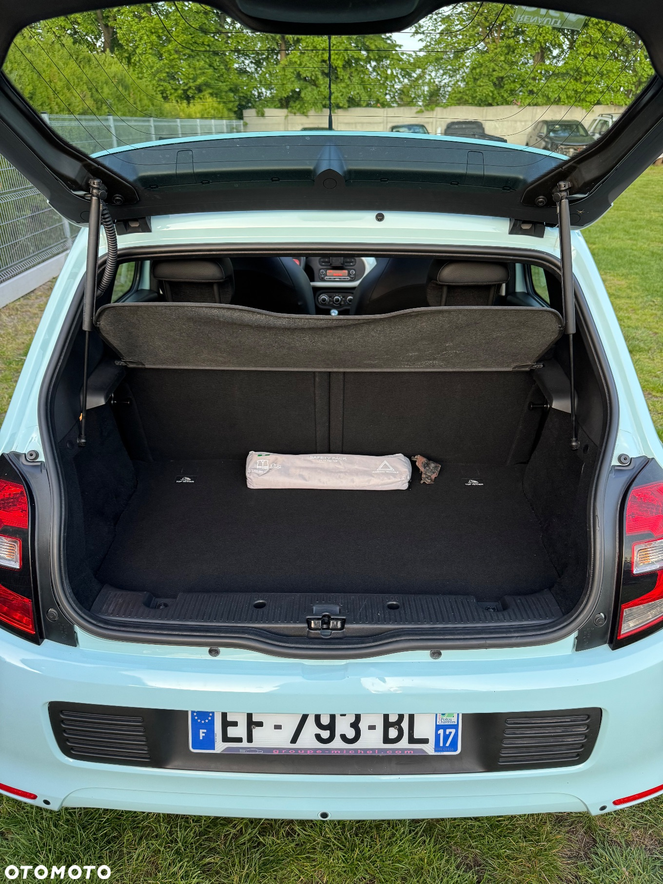 Renault Twingo SCe 70 LIMITED - 12