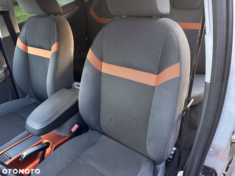Ford Kuga 2.0 TDCi Trend - 19