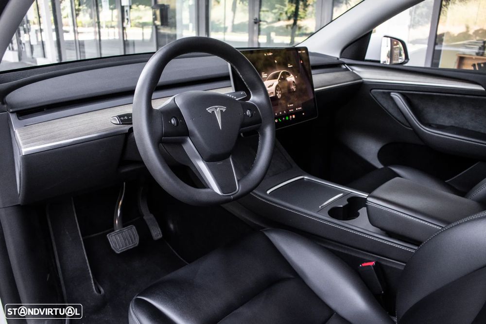 Tesla Model Y Tração Traseira - 19
