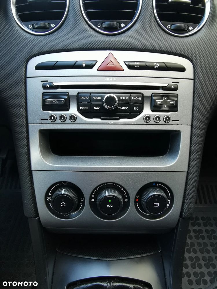 Peugeot 308 HDi FAP 110 Platinum - 9