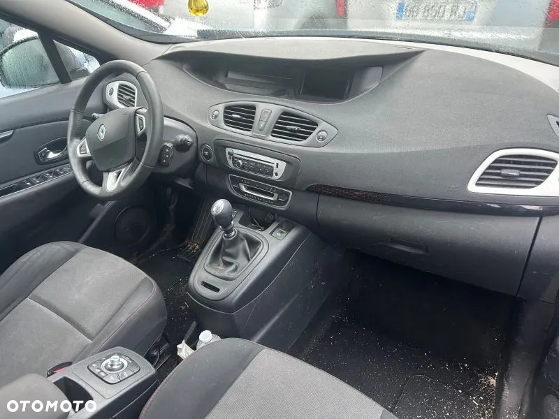 Renault Grand Scenic - 5