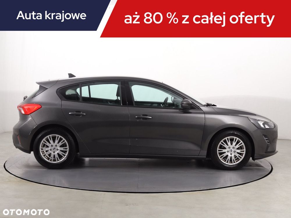 Ford Focus - 8