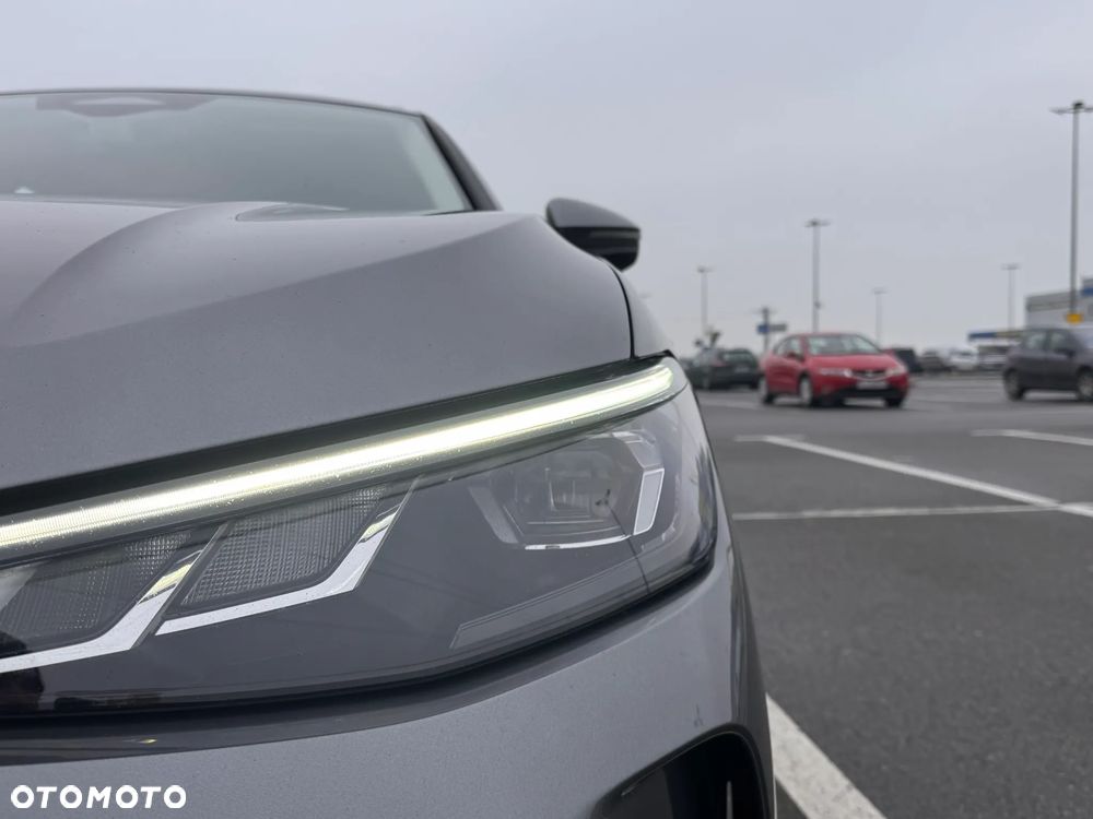 Volkswagen Passat Variant 2.0 TDI SCR Business DSG - 9