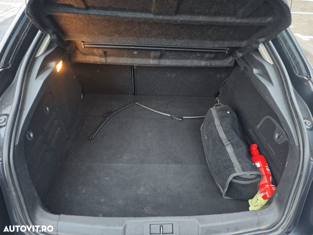 Renault Laguna dCi 110 FAP Bose Edition - 5