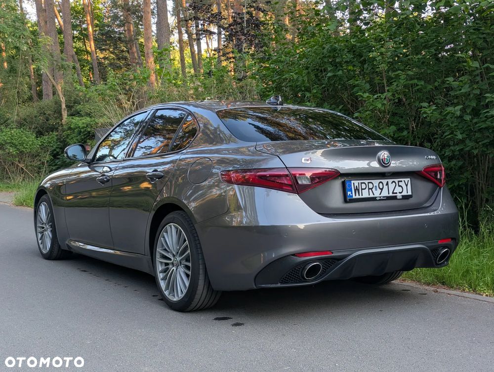 Alfa Romeo Giulia 2.0 Turbo Veloce Q4 - 8