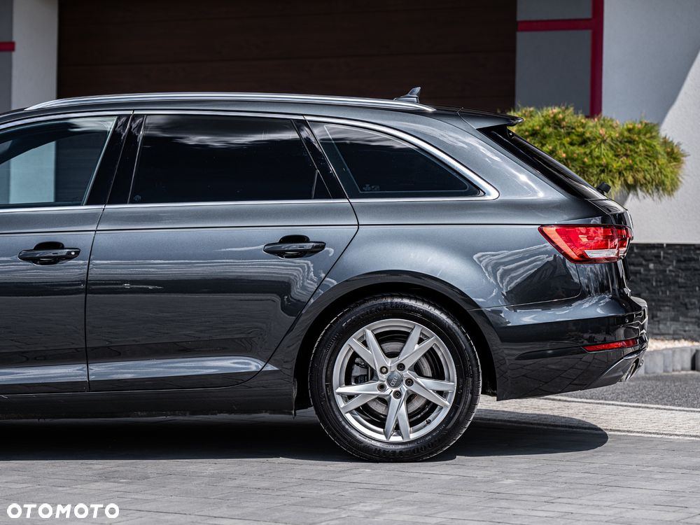 Audi A4 Avant 2.0 TDI DPF S line Sportpaket - 8
