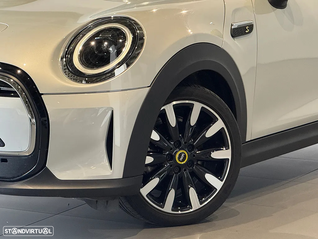 MINI 3 Portas Cooper SE - 6