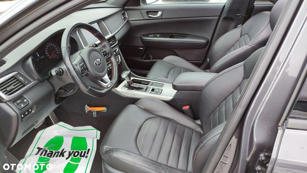 Kia Optima - 6