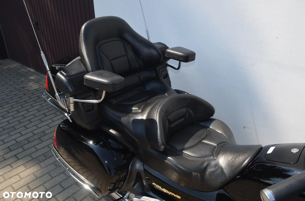 Honda GL - 13