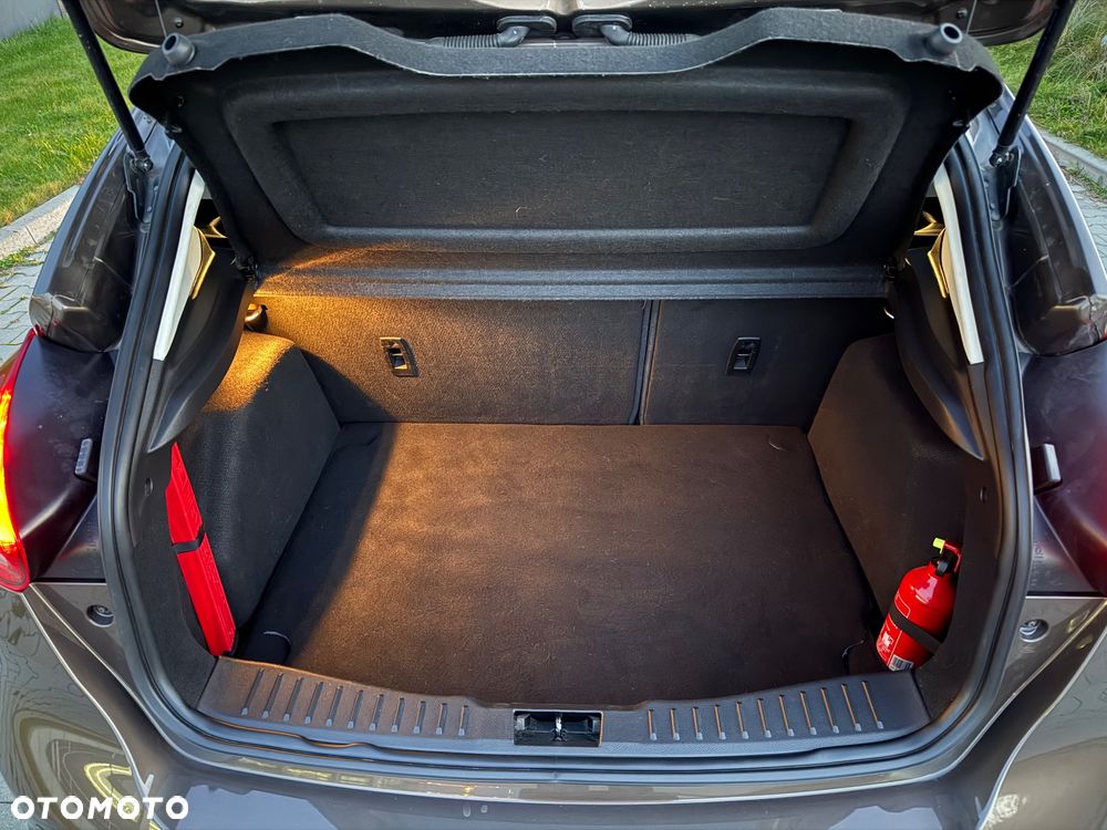 Ford Focus - 7
