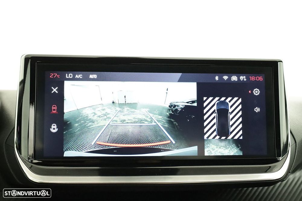 Peugeot 2008 1.2 PureTech Allure - 12