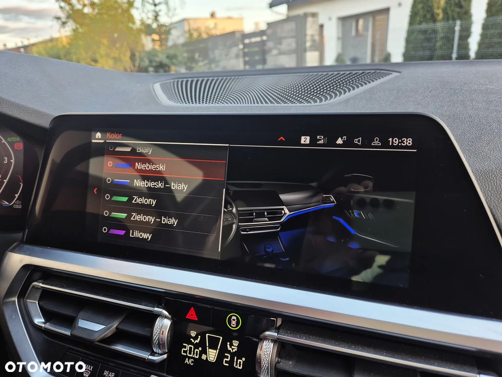 BMW Seria 3 320i Sport Line - 12