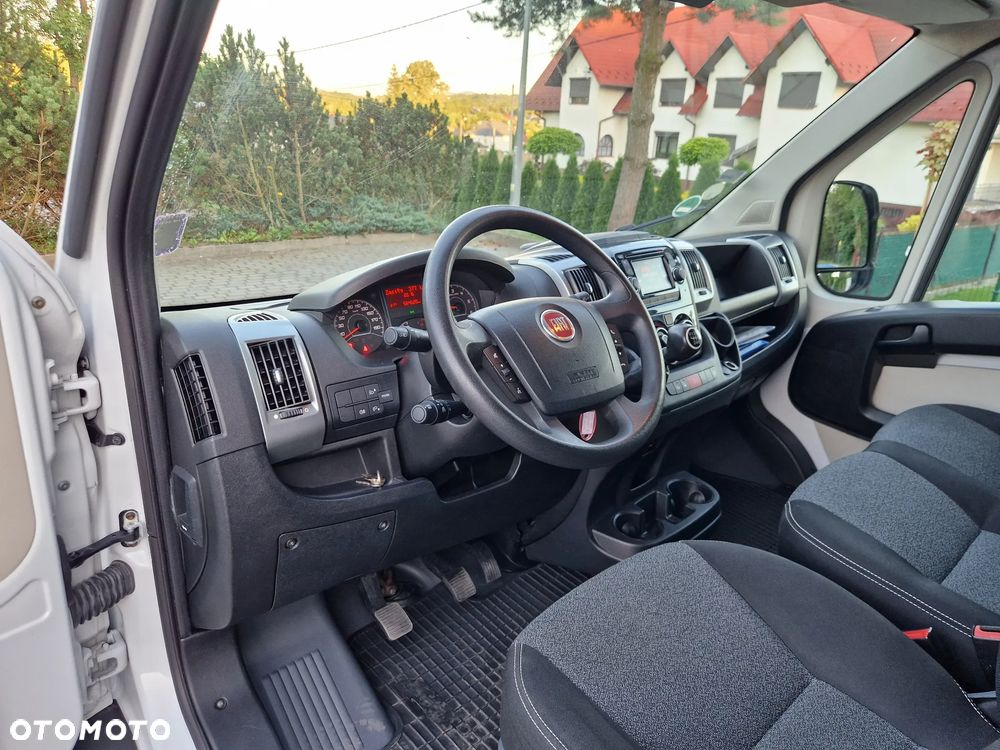 Fiat Ducato Kamper Van 2X Akumulator Webasto Łóżko - 13