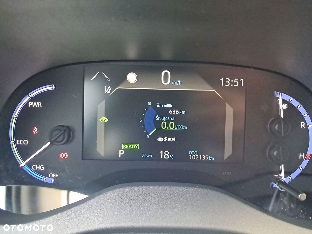 Toyota Yaris Cross Hybrid 1.5 Comfort 4x4 - 23