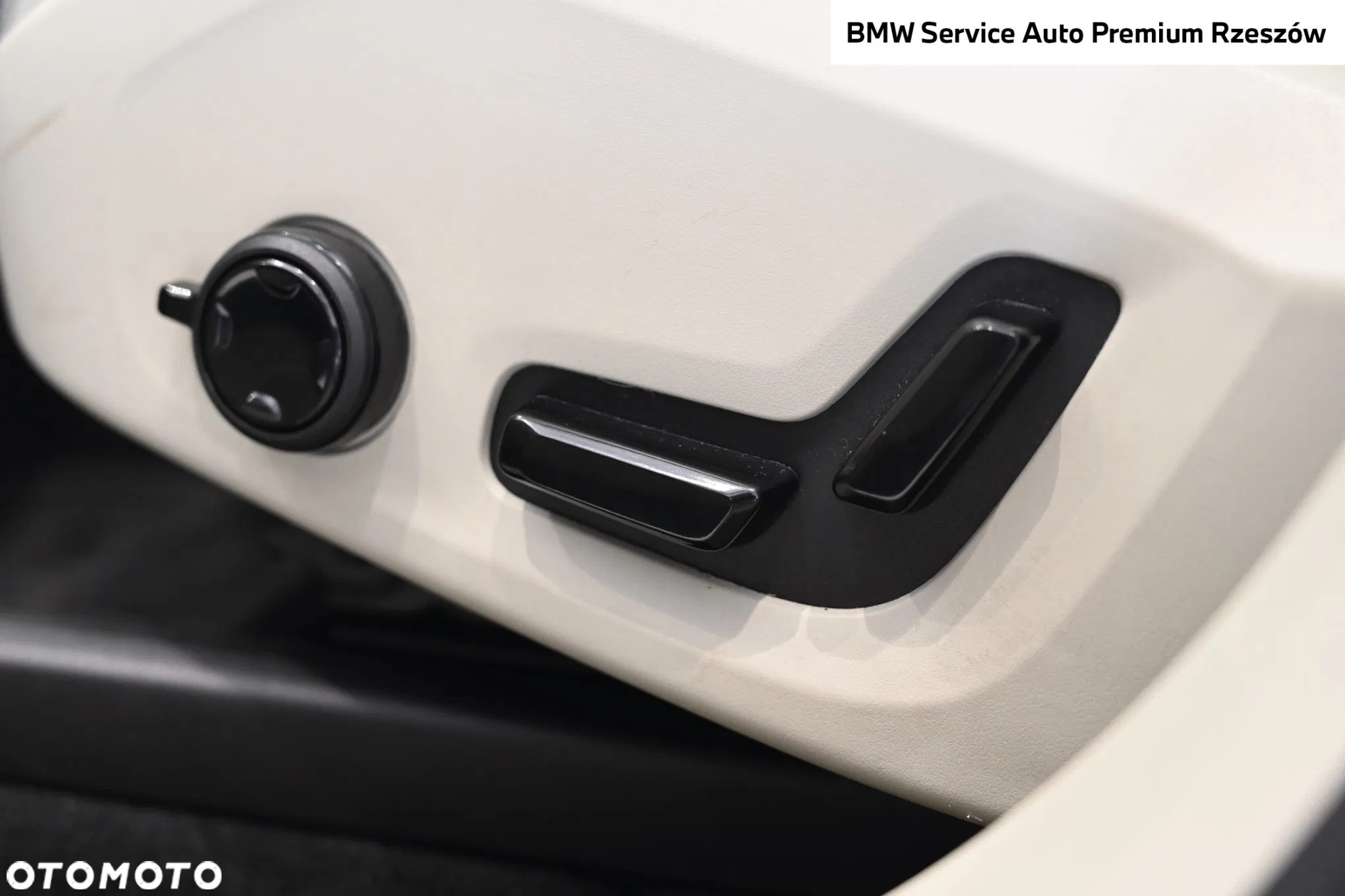 Volvo XC 60 B5 B AWD Geartronic Inscription - 25
