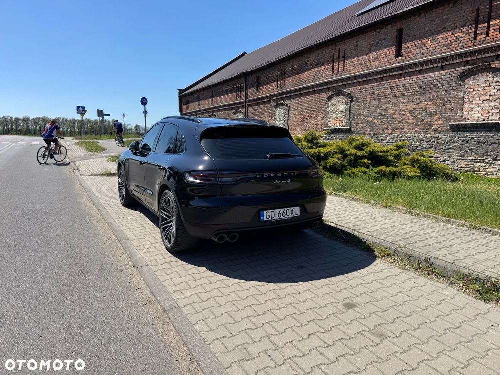 Porsche Macan - 38