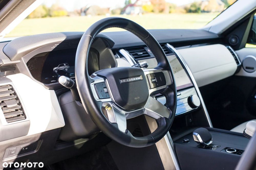 Land Rover Discovery 3.0 D300 mHEV R-Dynamic SE - 10