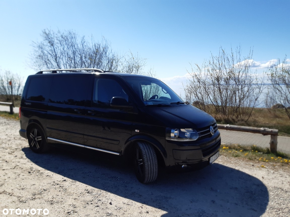 Volkswagen Multivan - 5
