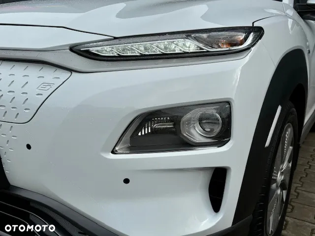 Hyundai Kona Electric 39kWh Premium - 17