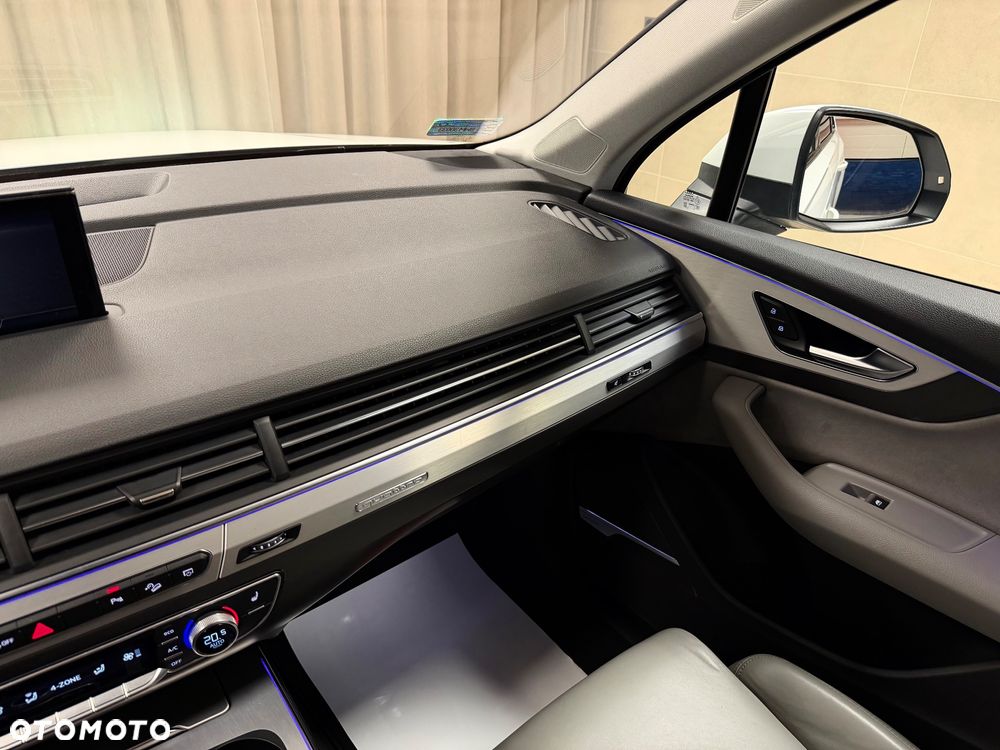 Audi Q7 45 TDI quattro tiptronic S line - 26