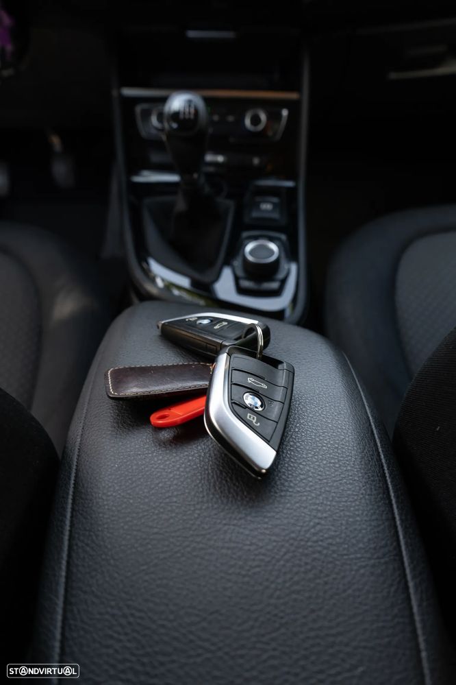 BMW 216 Active Tourer d - 16