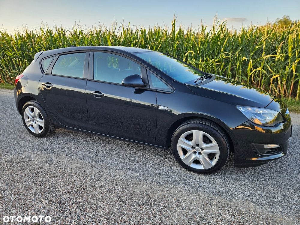 Opel Astra 1.4 Turbo Active - 4