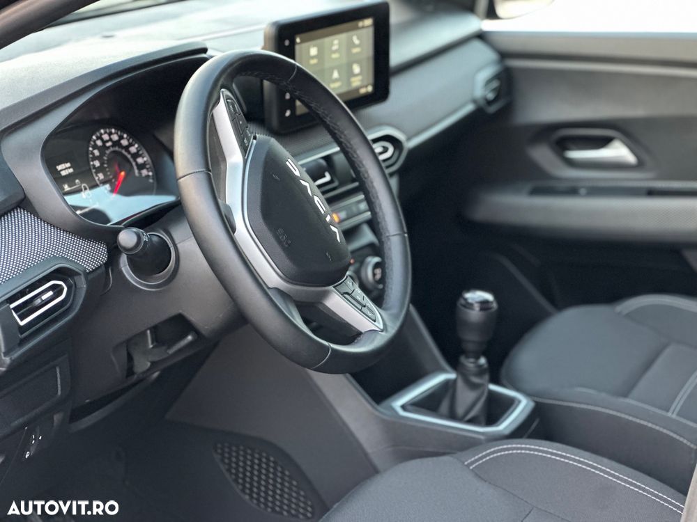 Dacia Logan TCe 90 MT6 Prestige - 10