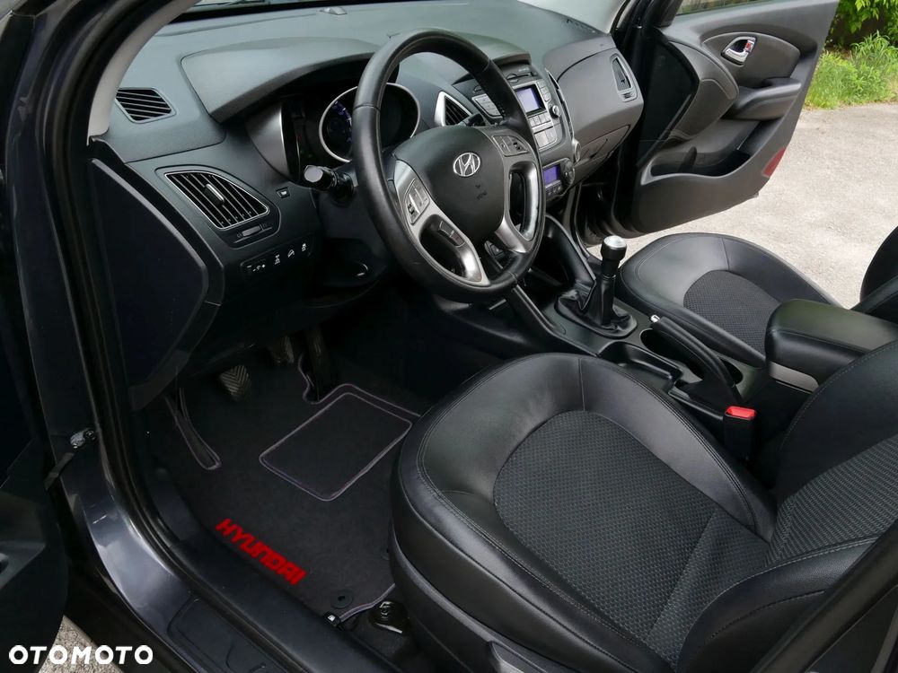 Hyundai ix35 2.0 4WD Premium - 26
