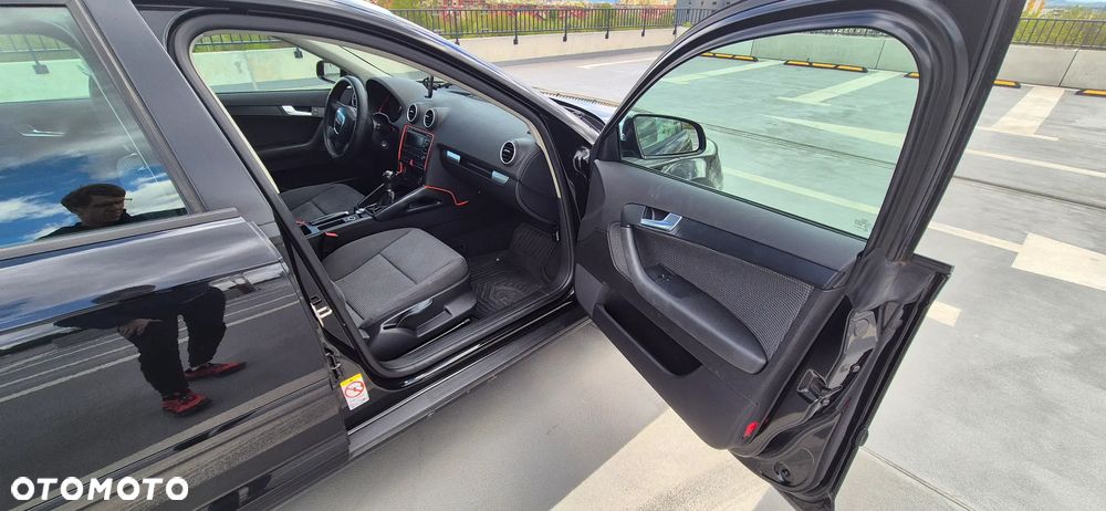 Audi A3 Sportback 1.9 TDI DPF Attraction - 20