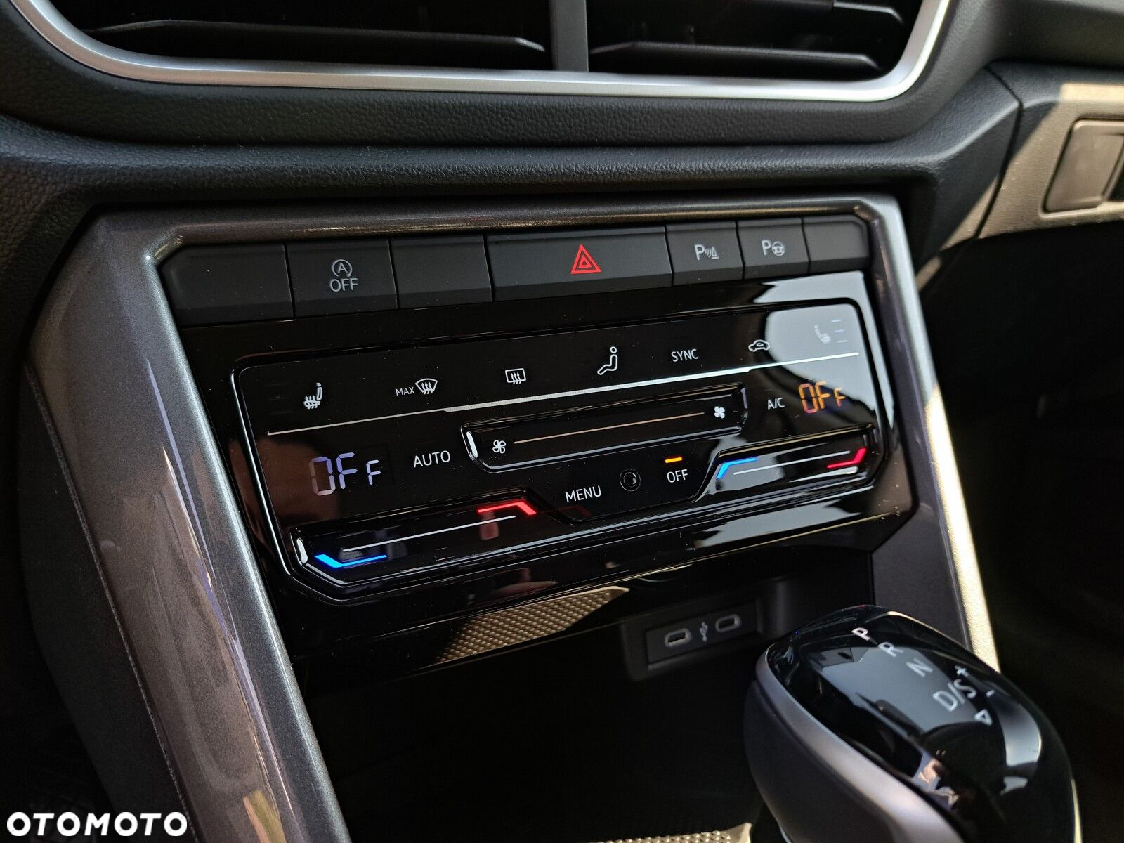 Volkswagen T-Roc 2.0 TSI 4Motion Style DSG - 25