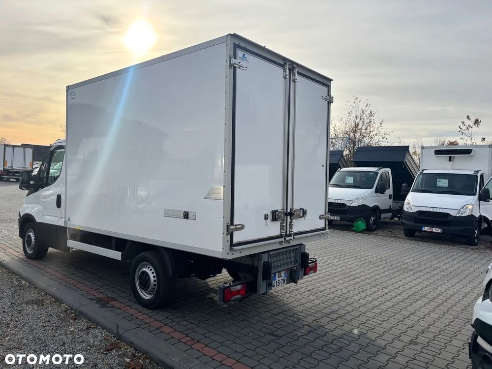 Iveco 35S13,,35S14,,35S15 - 4