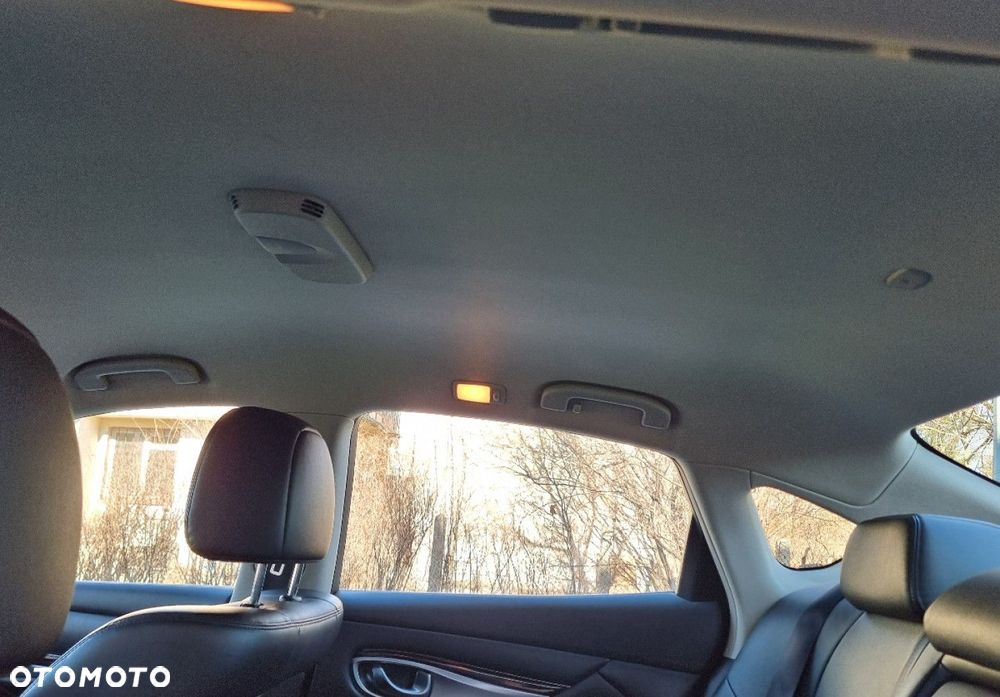 Infiniti Q70 - 23