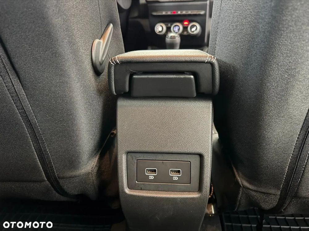 Dacia Duster 1.0 TCe Prestige - 11