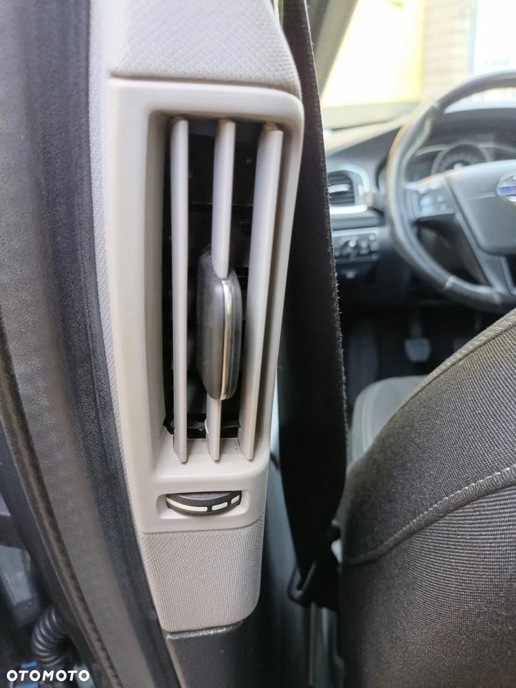 Volvo V60 D2 - 15