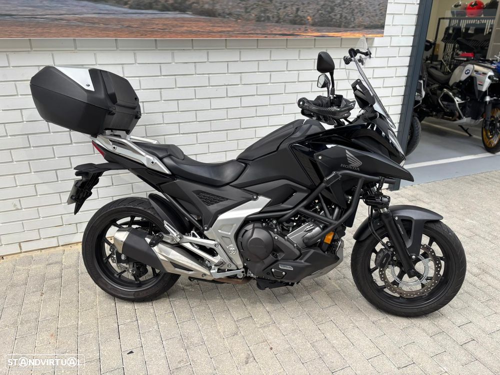 Honda NC750X DCT (Automática) - 4