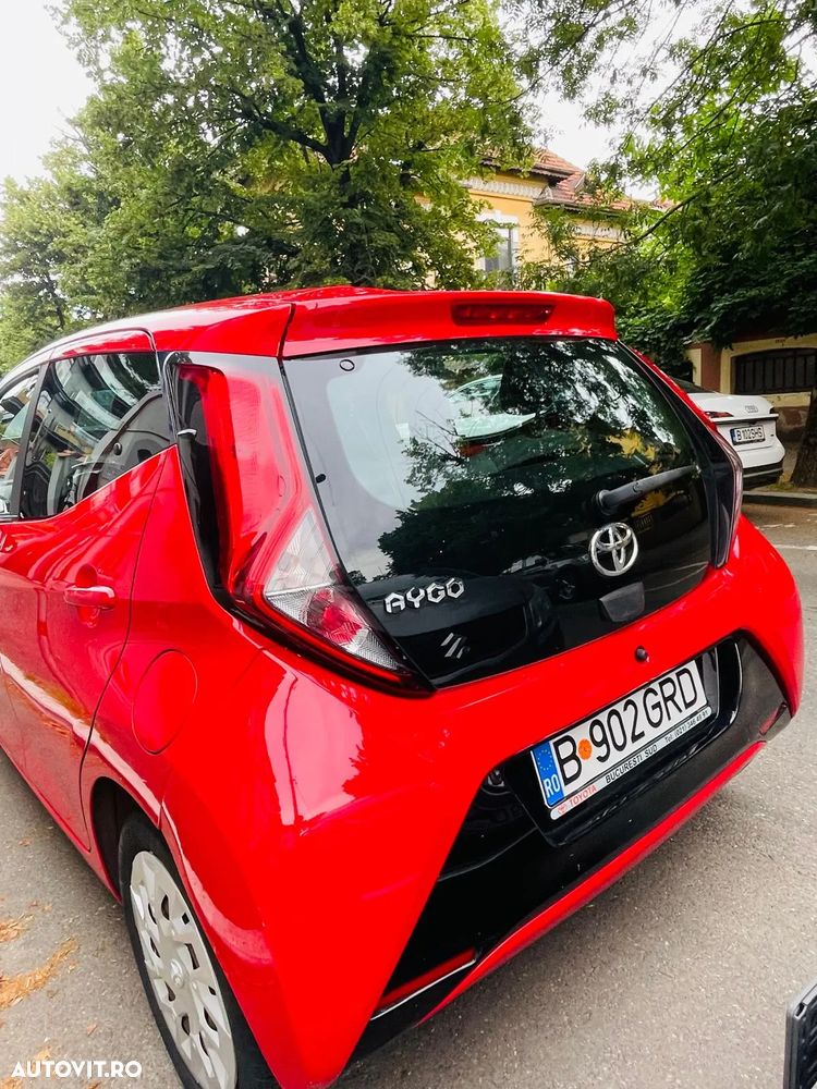 Toyota Aygo 1.0 VVY-I 5 usi X-play - 5