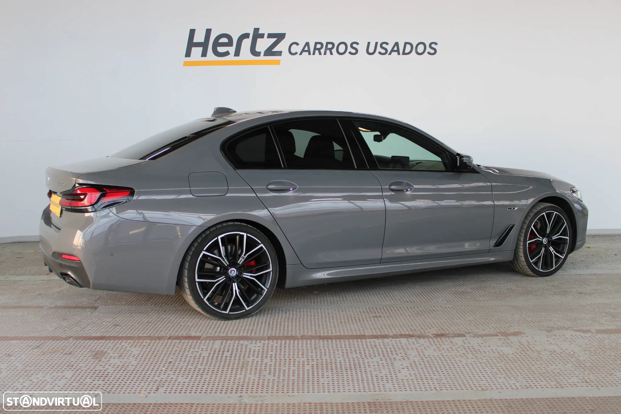 BMW 530 e Pack 50 anos M - 4